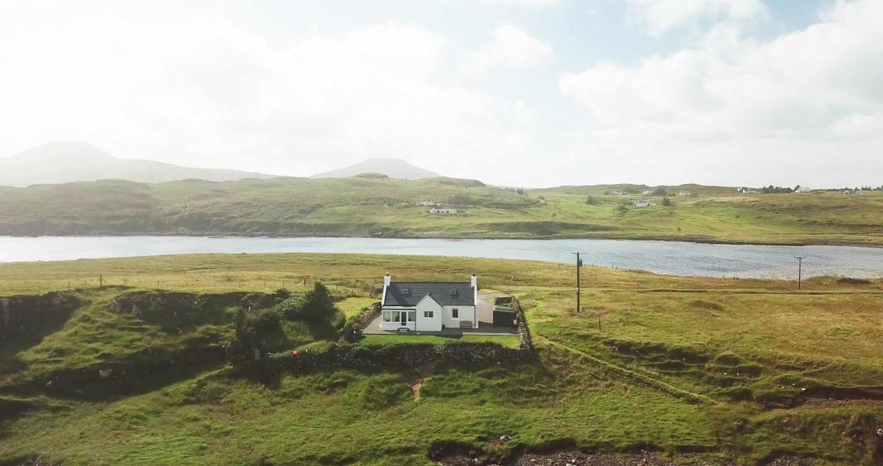 Tigh Beag Na Mara Apartman Roag Kültér fotó