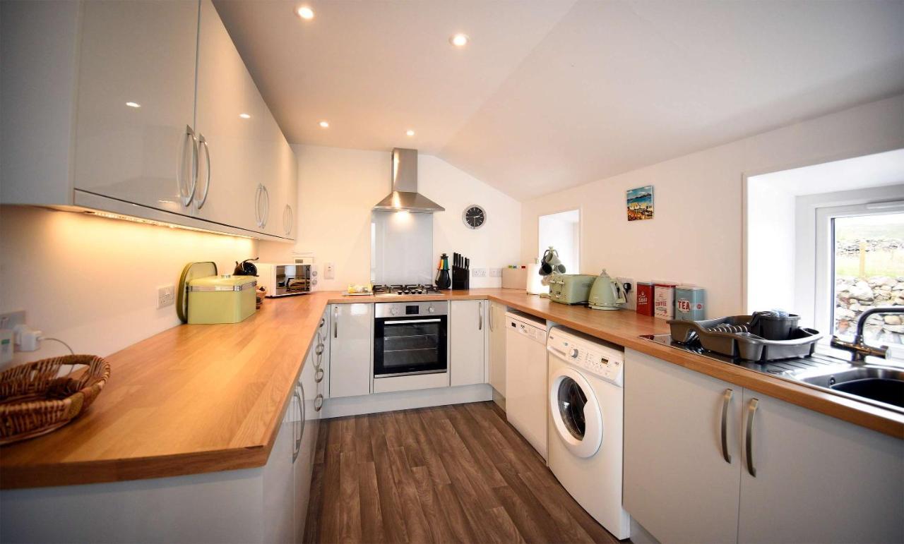 Tigh Beag Na Mara Apartman Roag Kültér fotó