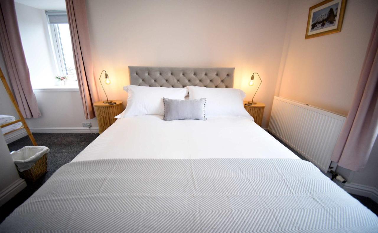Tigh Beag Na Mara Apartman Roag Kültér fotó