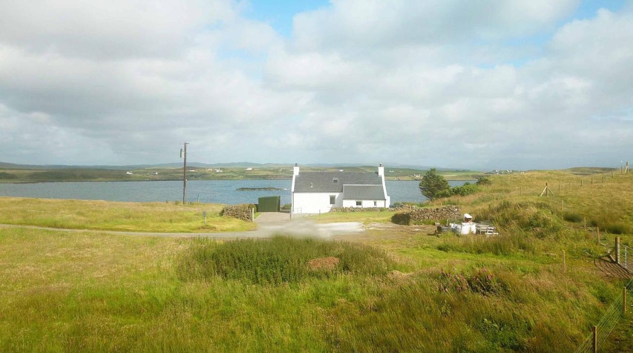 Tigh Beag Na Mara Apartman Roag Kültér fotó