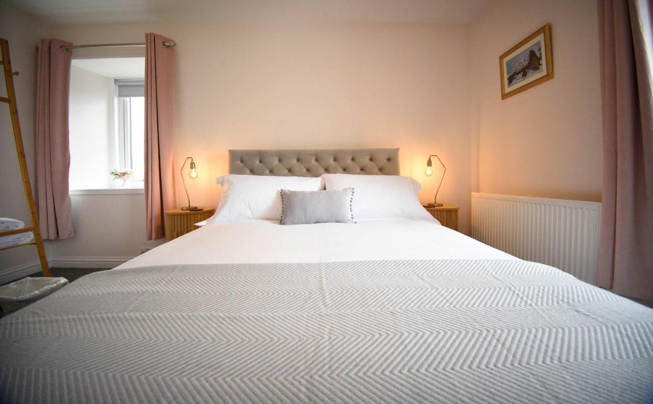 Tigh Beag Na Mara Apartman Roag Kültér fotó