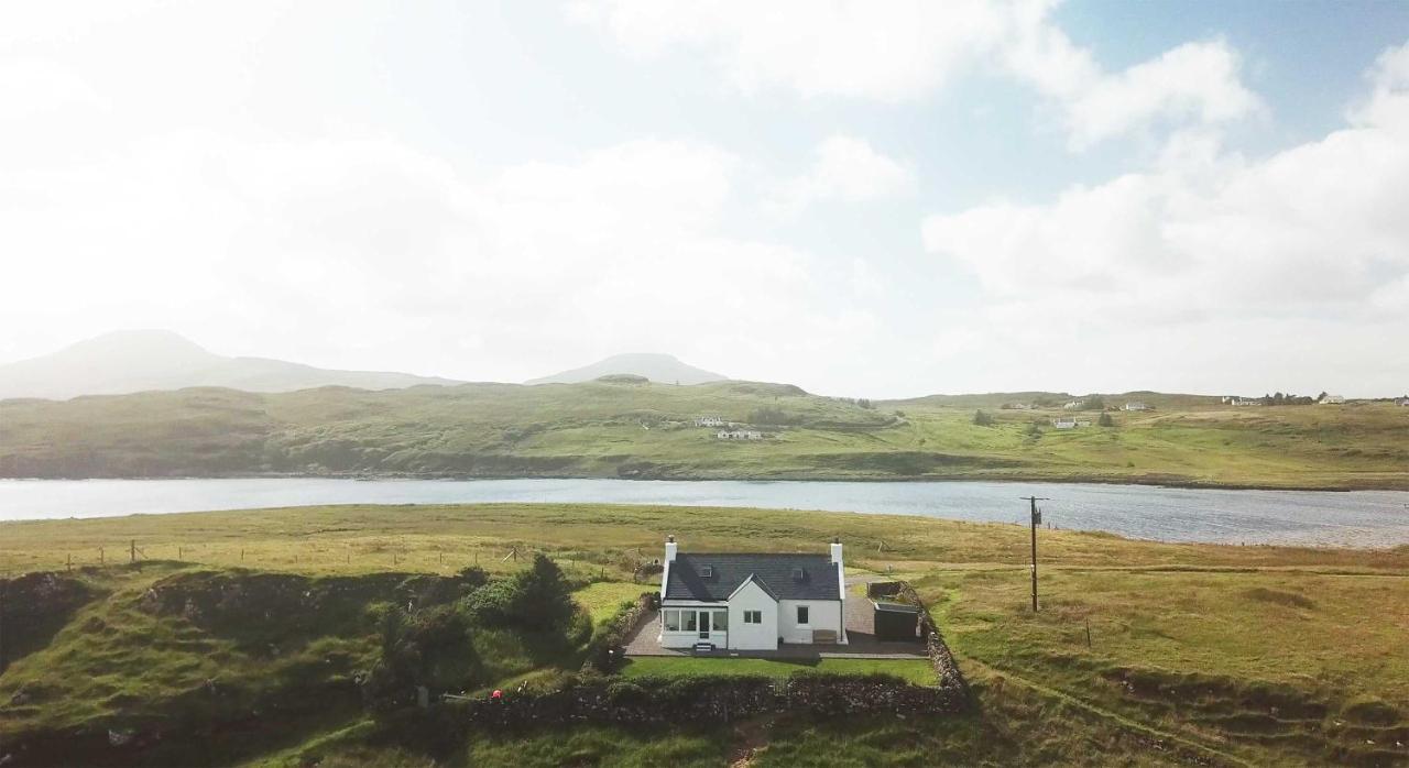 Tigh Beag Na Mara Apartman Roag Kültér fotó